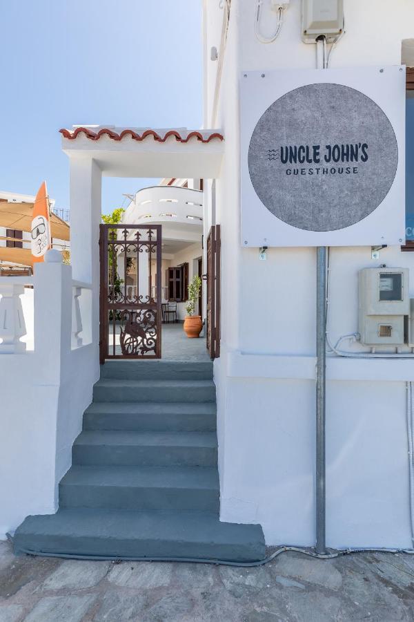 Uncle John'S Guesthouse Szkópelosz Kültér fotó